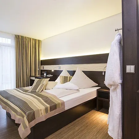 Hotel Concorde Am Leineschloss 3*