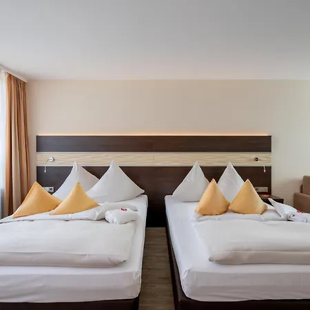 Concorde Am Leineschloss 3* הנובר