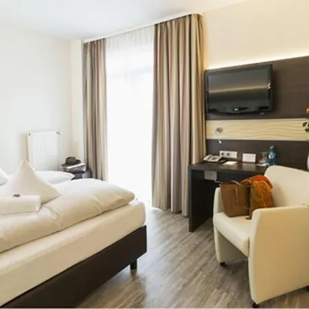 Concorde Am Leineschloss מלון 3*