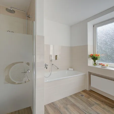 מלון Concorde Am Leineschloss